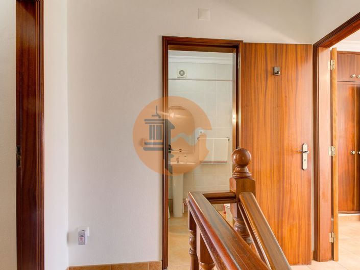 Image No.13-5 Bed House for sale