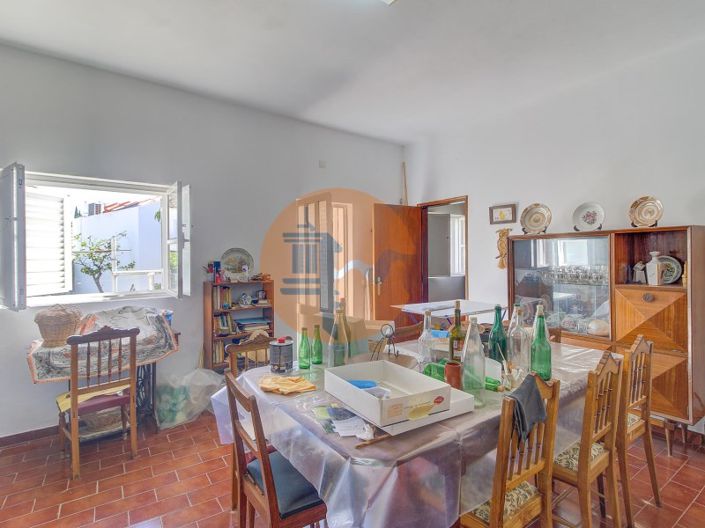 Image No.44-5 Bed House for sale