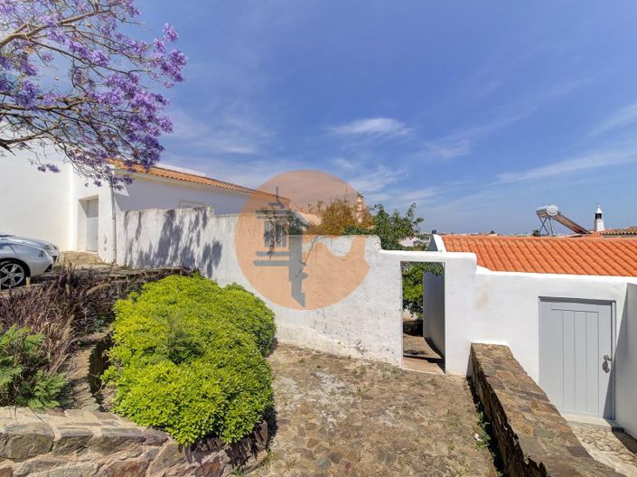 Image No.53-5 Bed House for sale