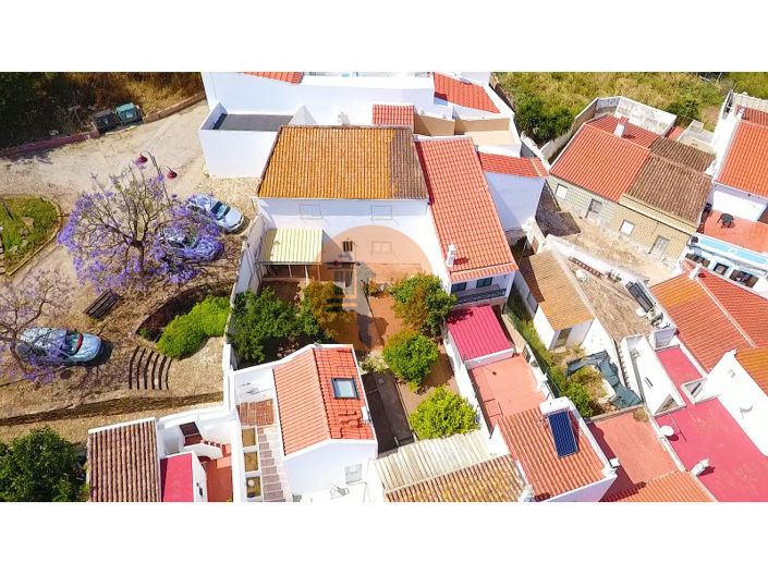 Image No.60-5 Bed House for sale