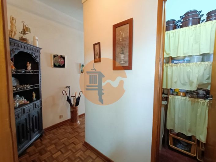 Image No.31-3 Bed Apartment for sale