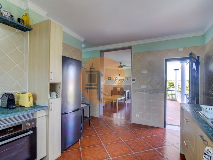 Image No.17-5 Bed House for sale