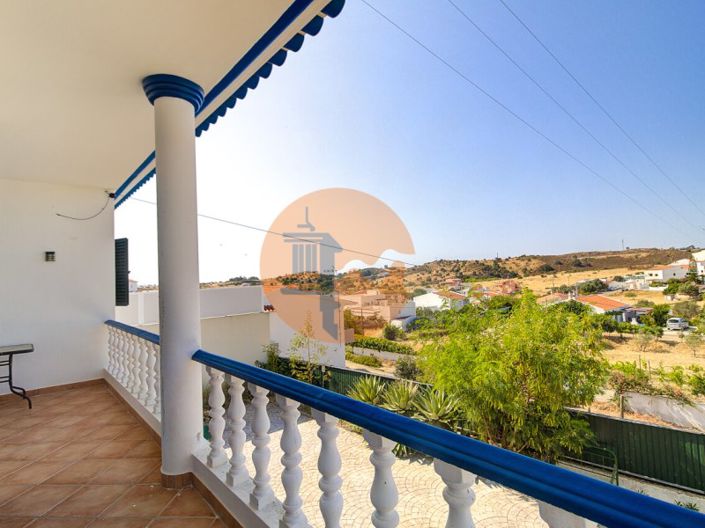 Image No.20-5 Bed House for sale