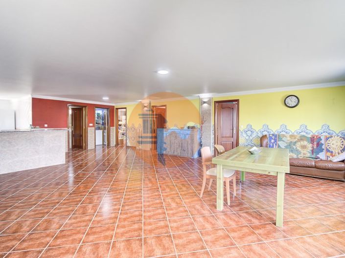 Image No.37-5 Bed House for sale