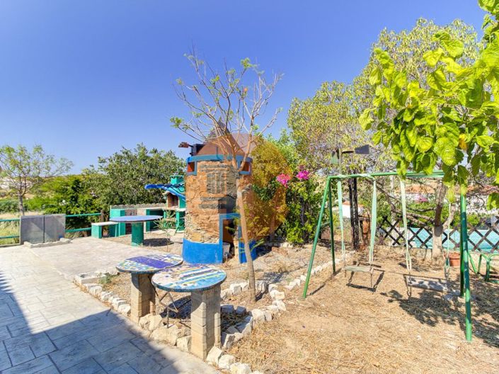 Image No.51-5 Bed House for sale