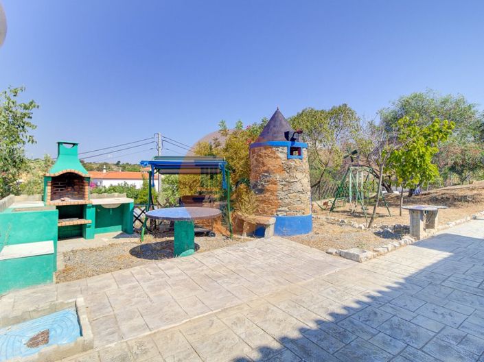 Image No.50-5 Bed House for sale