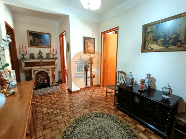 Image No.11-3 Bed Apartment for sale