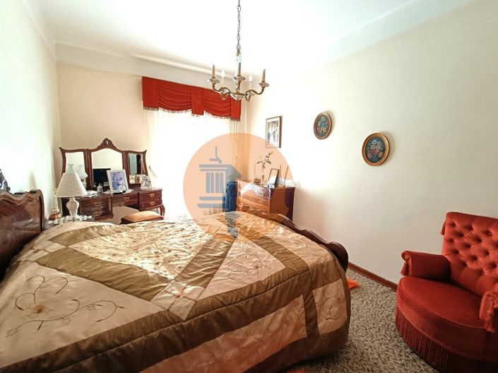 Image No.19-3 Bed Apartment for sale