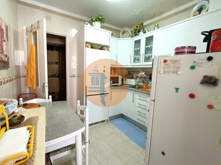 Image No.32-3 Bed Apartment for sale