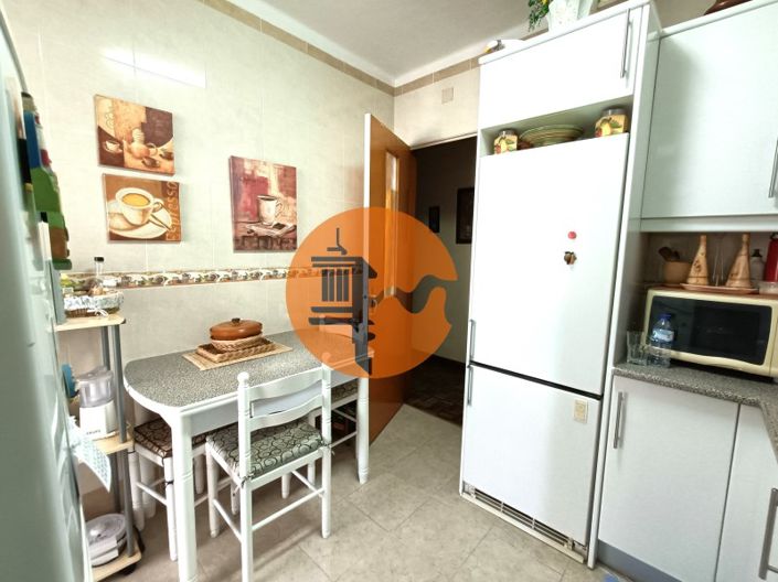 Image No.35-3 Bed Apartment for sale