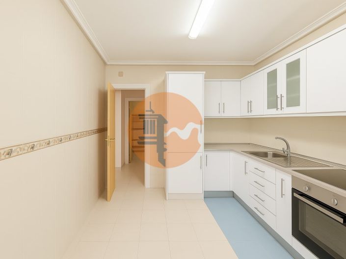 Image No.1-3 Bed Apartment for sale