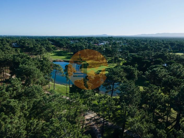 Image No.1-4 Bed House for sale