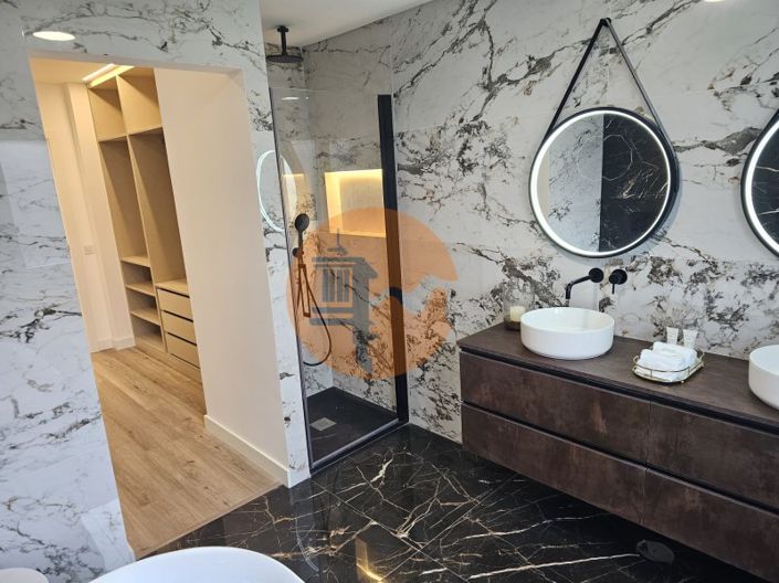 Image No.47-4 Bed House for sale