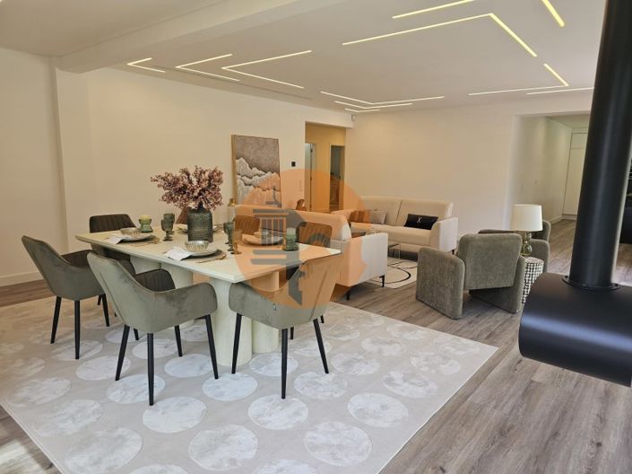 Image No.55-4 Bed House for sale