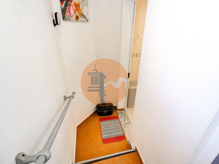 Image No.19-2 Bed House for sale