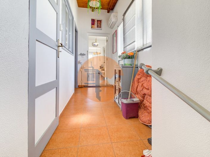 Image No.20-2 Bed House for sale