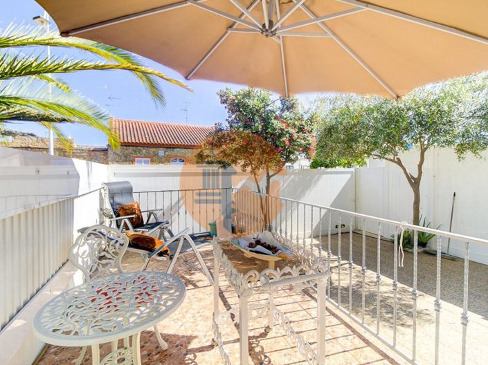 Image No.24-2 Bed House for sale