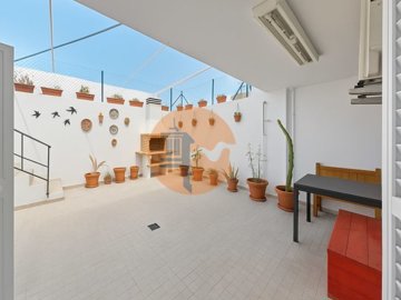 idb4e3a001-0000-0500-0000-0000161a4abe