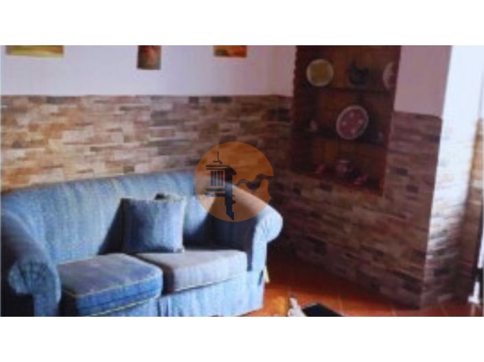 Image No.5-2 Bed House for sale