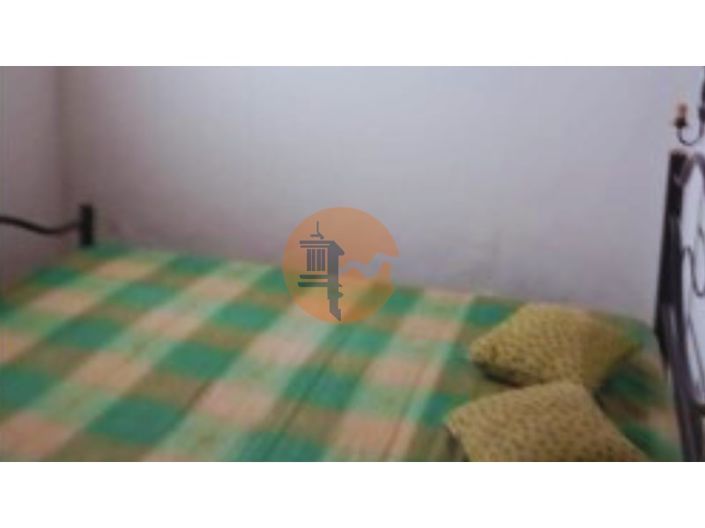 Image No.7-2 Bed House for sale