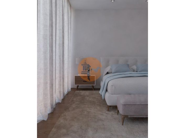 Image No.11-3 Bed Apartment for sale