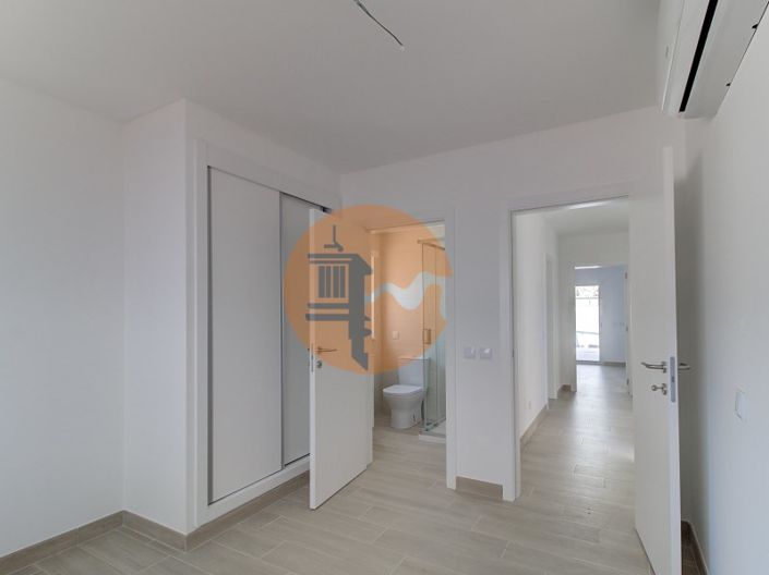 Image No.14-1 Bed Apartment for sale