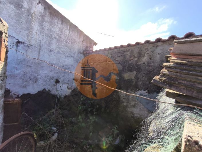 Image No.42-1 Bed House for sale