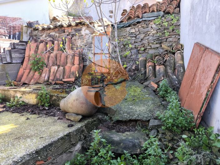 Image No.5-1 Bed House for sale