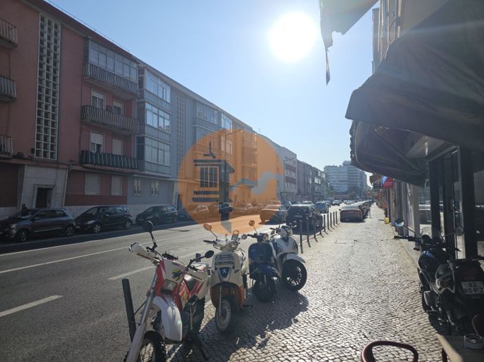 Image No.29-3 Bed Apartment for sale