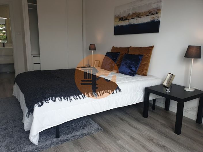 Image No.15-3 Bed Apartment for sale