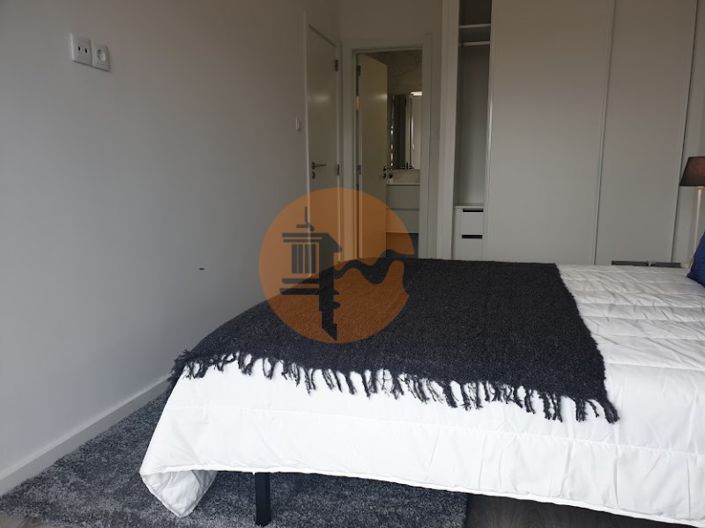 Image No.17-3 Bed Apartment for sale