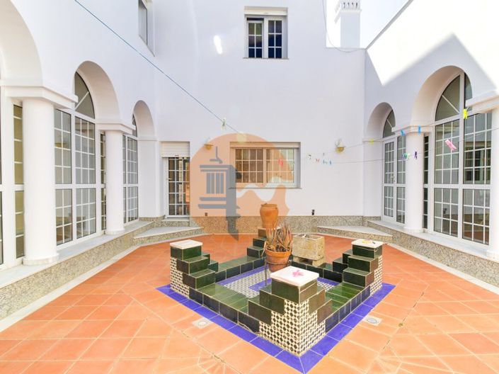 Image No.14-5 Bed House for sale