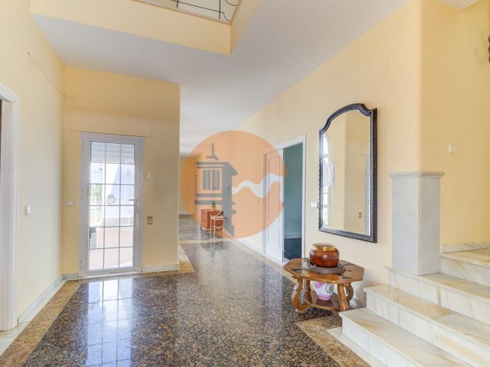 Image No.29-5 Bed House for sale