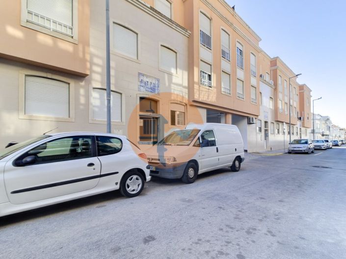 Image No.18-Apartment for sale