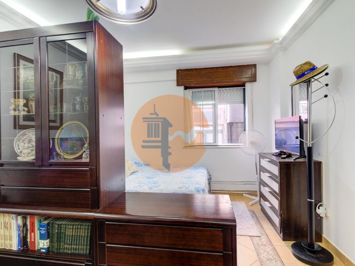 Image No.8-Apartment for sale