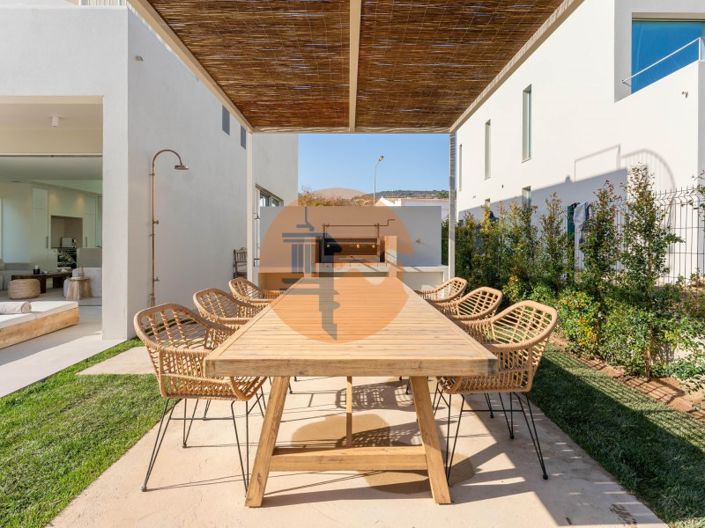 Image No.29-3 Bed House for sale