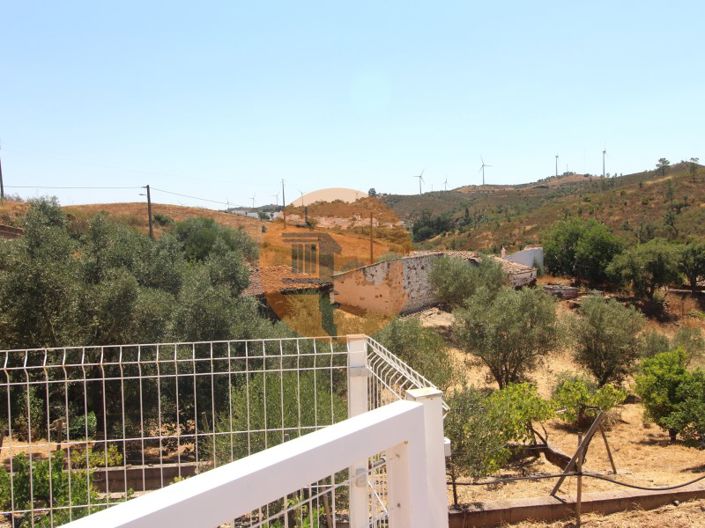 Image No.24-3 Bed House for sale