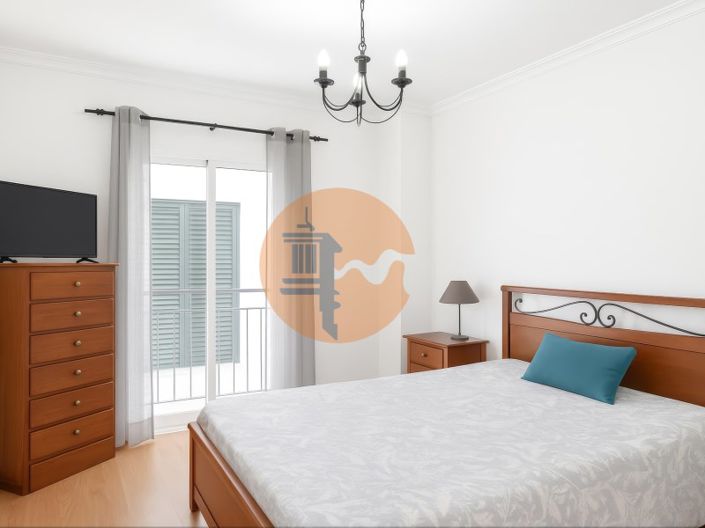 Image No.16-4 Bed House for sale