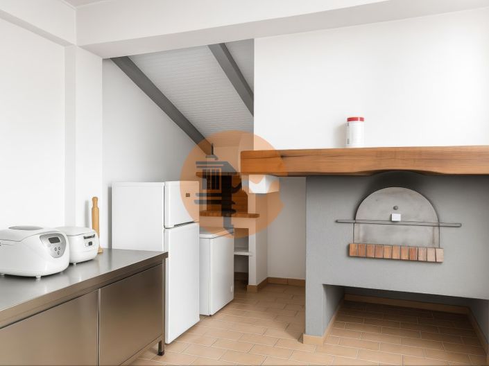 Image No.7-4 Bed House for sale