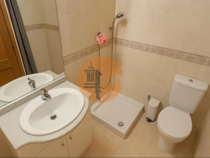 Image No.9-4 Bed House for sale