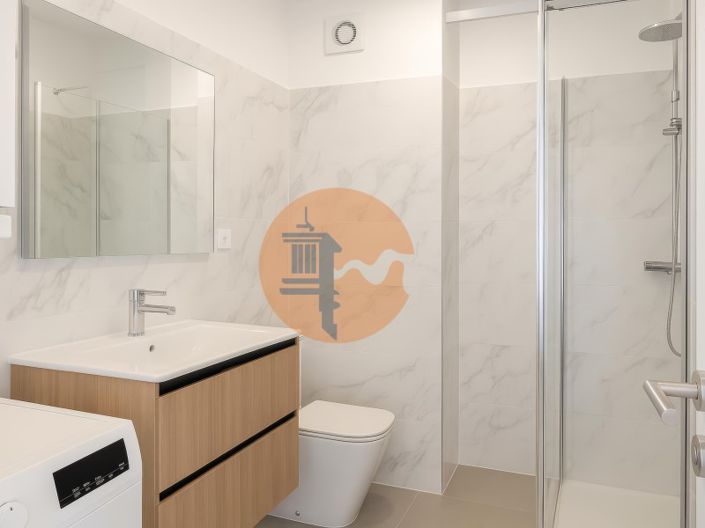 Image No.19-2 Bed Apartment for sale