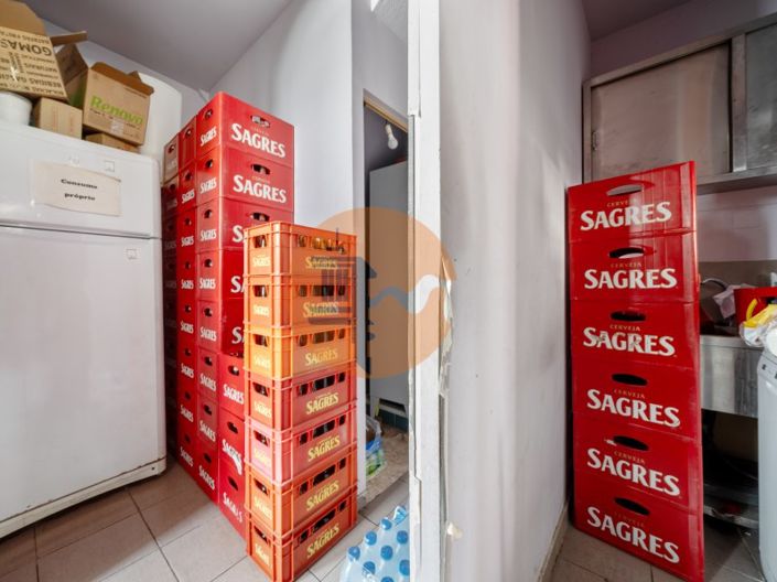 Image No.23-Bar for sale