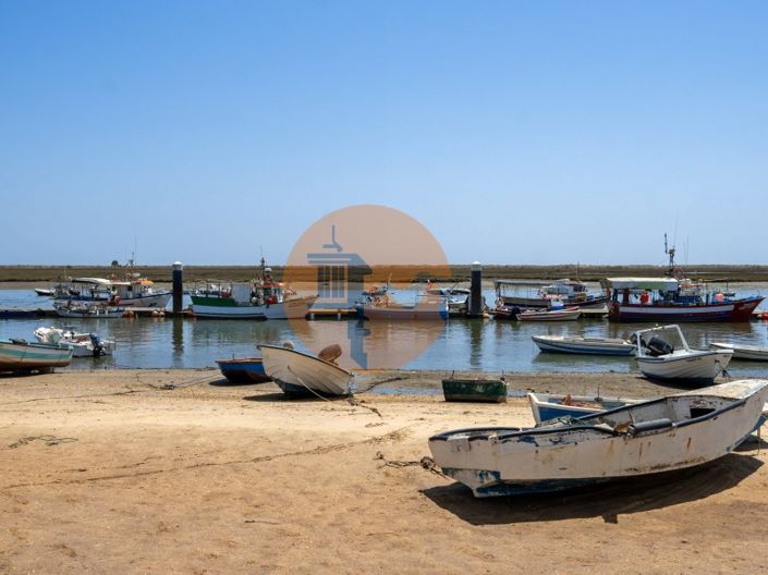 Image No.26-Bar for sale