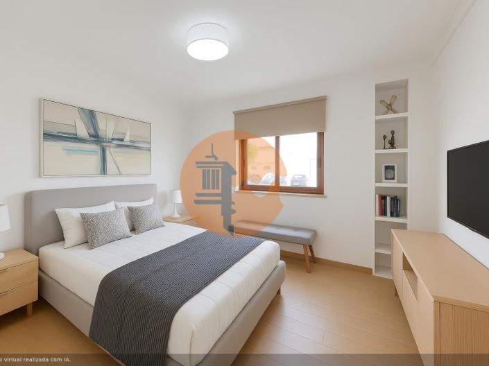 Image No.19-2 Bed Apartment for sale