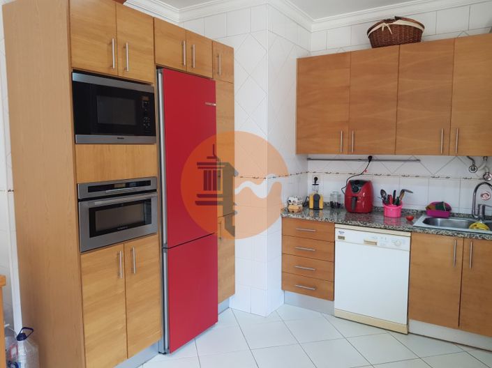 Image No.28-2 Bed Apartment for sale