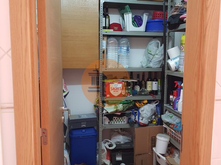 Image No.30-2 Bed Apartment for sale