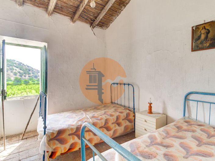 Image No.16-3 Bed Farmhouse for sale