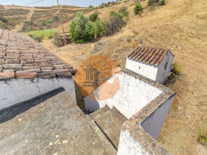 Image No.26-3 Bed Farmhouse for sale