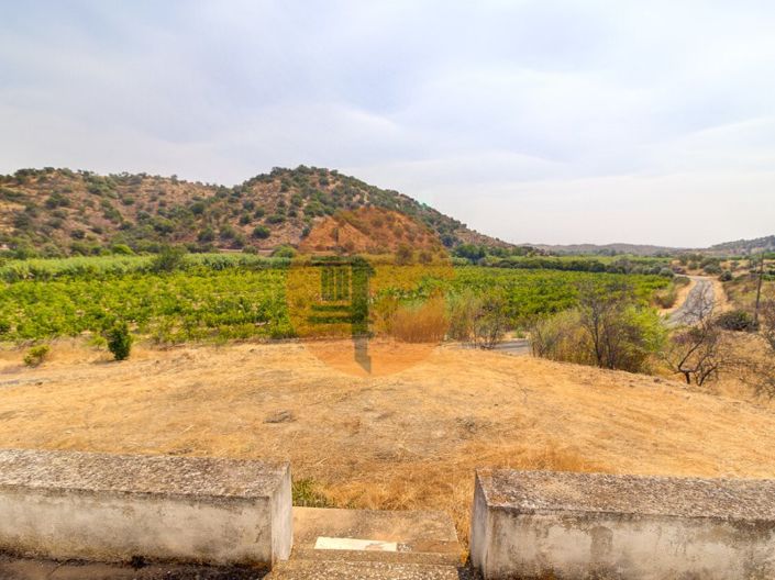 Image No.9-3 Bed Farmhouse for sale