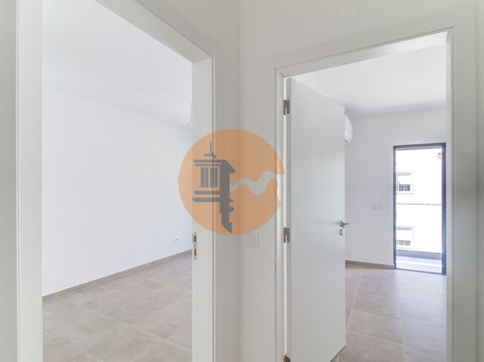 Image No.23-2 Bed Apartment for sale